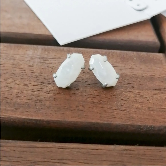 Kendra scott white studs - Picture 2 of 3